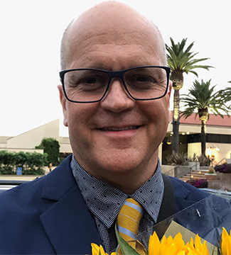 N. Lincoln Hanks Faculty Profile