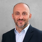 Leo Petrossian