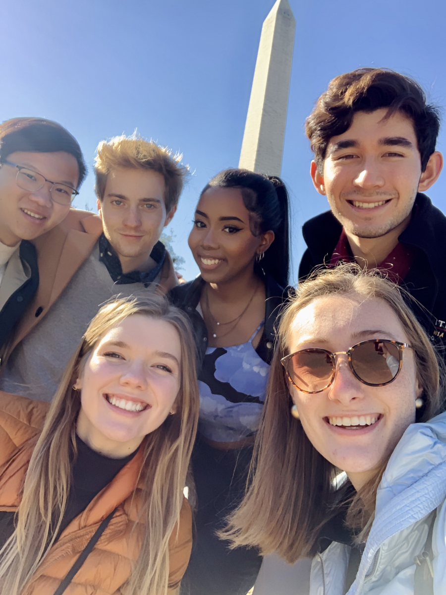 Students at the Washington Monument