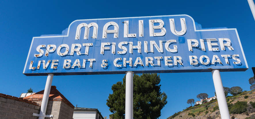 Malibu pier sign