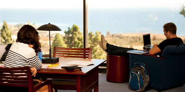 Seaver, Summer Schol, Current Students-View Studying